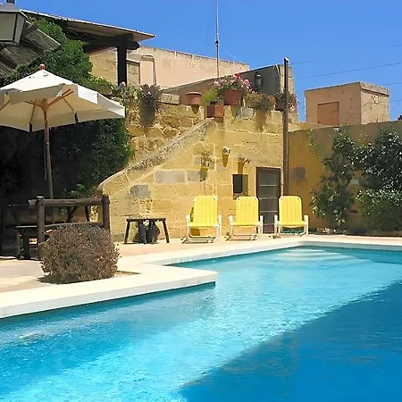 Spacious Comfortable, Traditional Villa- Large Private Pool, Terraces Views *