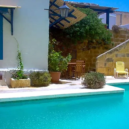 Spacious Comfortable, Traditional Villa- Large Private Pool, Terraces Views *